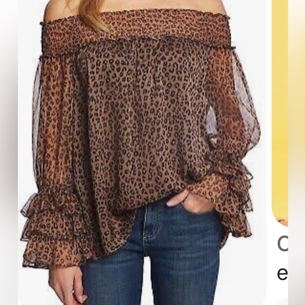 CeCe Leopard Print Off-Shoulder Blouse Size Small